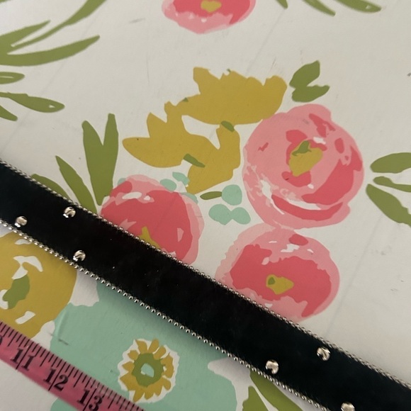 Genuine, leather ladies bling out black belt with rhinestone, cowboy boot detail - Picture 9 of 10